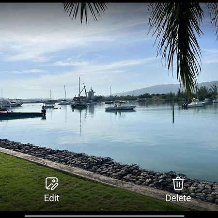 Апартаменты Beryls At Seawind On The Bay , Montego Bay , Jamaica Экстерьер фото