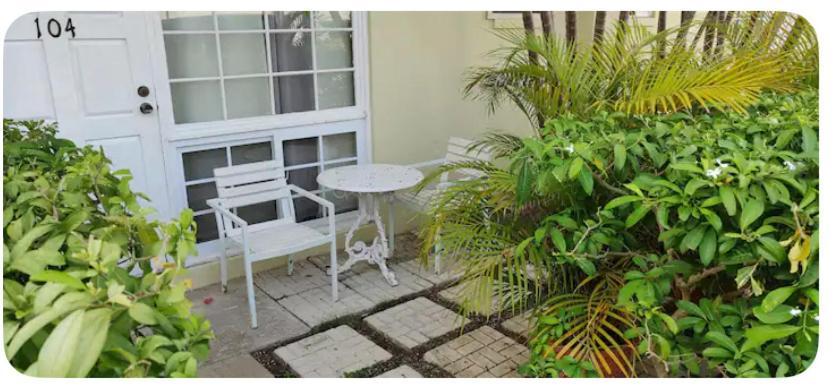 Апартаменты Beryls At Seawind On The Bay , Montego Bay , Jamaica Экстерьер фото