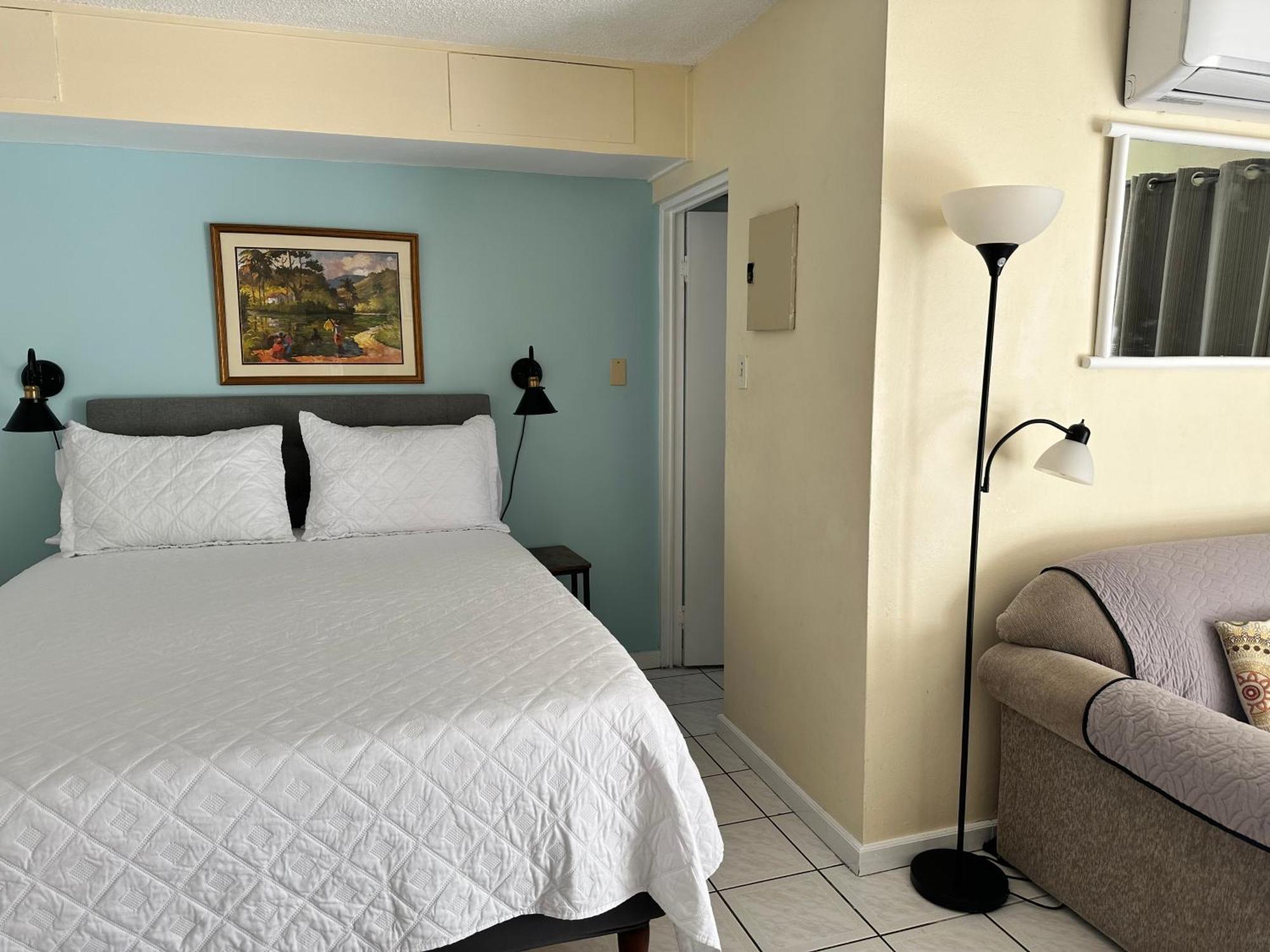 Апартаменты Beryls At Seawind On The Bay , Montego Bay , Jamaica Экстерьер фото